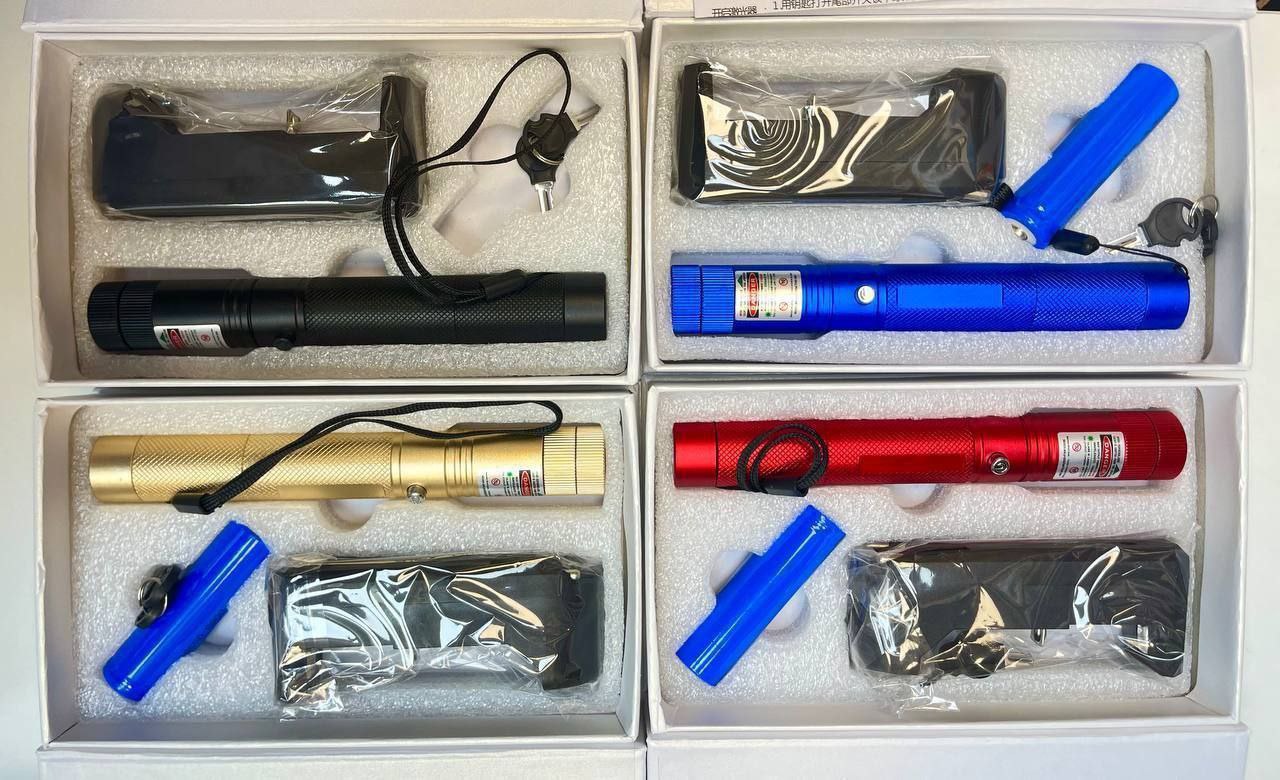 لیزر رنگی کیلومتری LASER POINTER