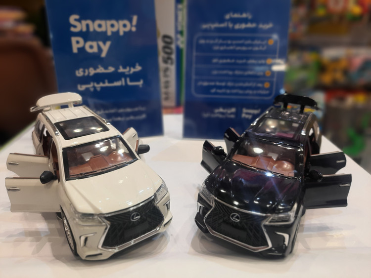 ماشین فلزی لکسوز سای، ۱/۲۴